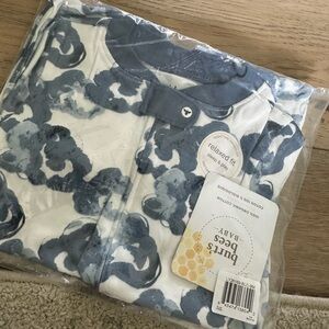 Burt's Bees Baby Blue and White Sleepwear 6-9 months